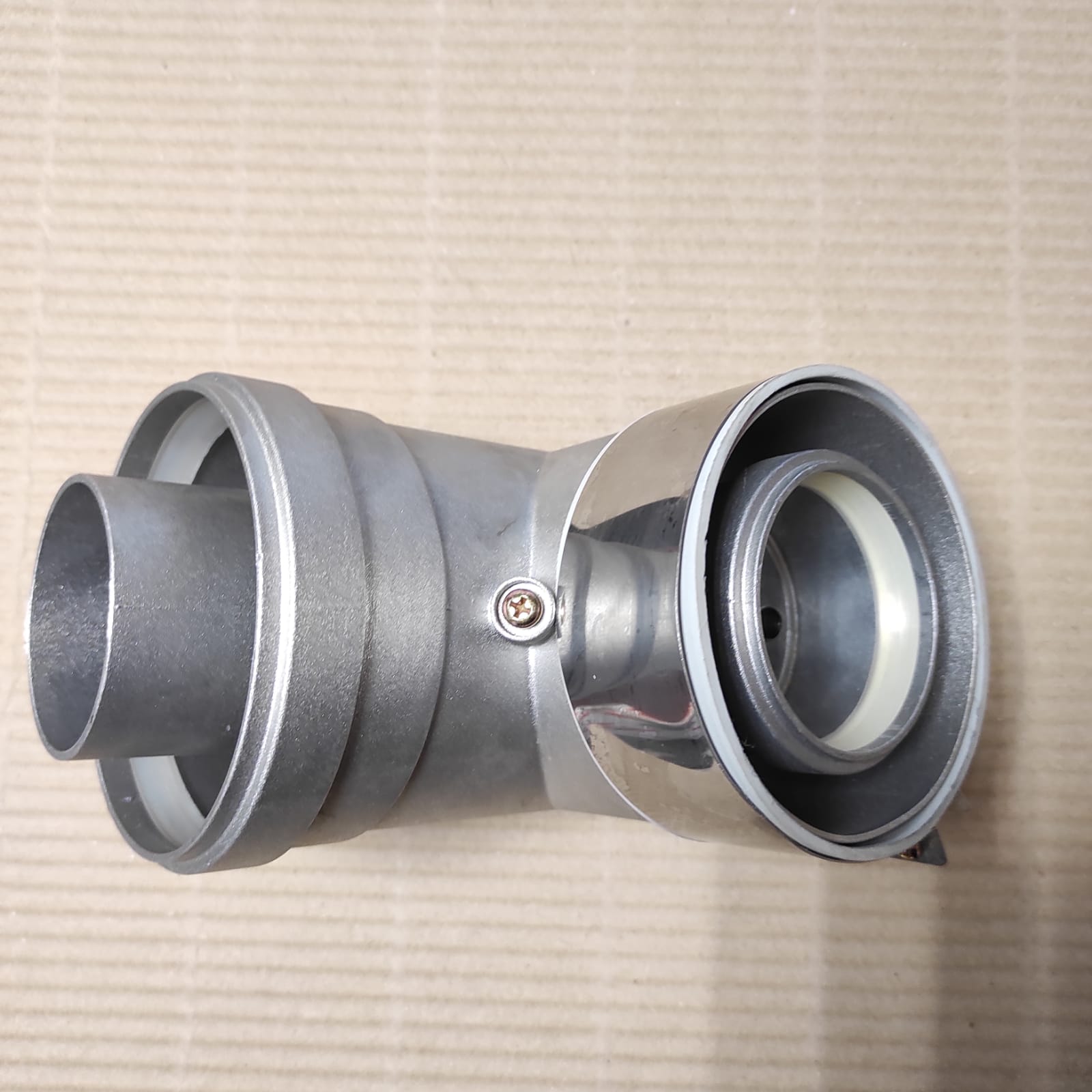 Колено коаксиальное 60/100 90 град. Silver KIT0492 сер.