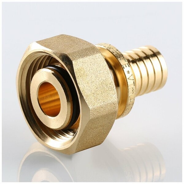 Соединитель надвижной с накидной гайкой EUROCONUS 16(2,2) х 3/4