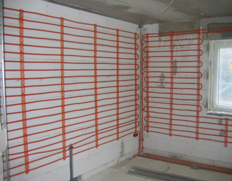 Тёплый пол на стене: плюсы и минусы